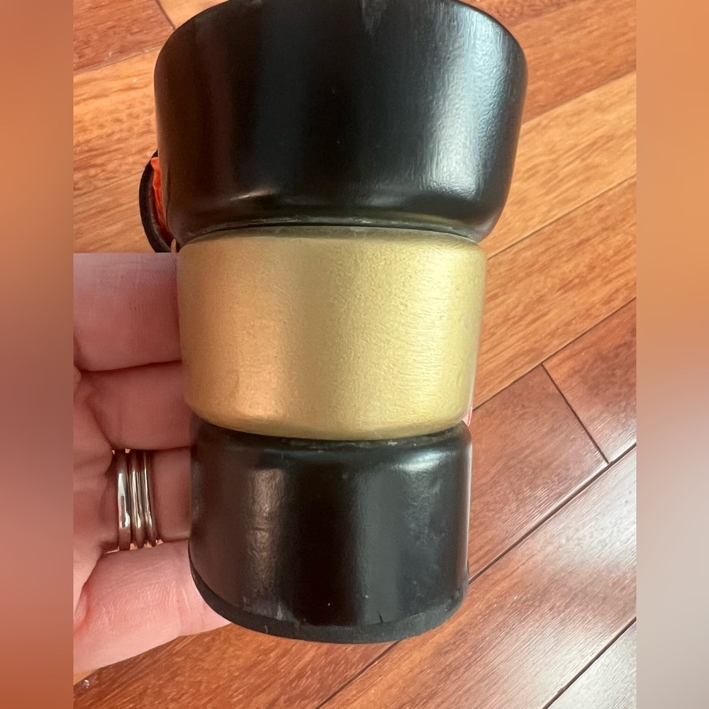 Vintage 1970’s Salvatore Ferragamo Black and Gold Mules EUC For age! Sz 10 - Picture 7 of 10